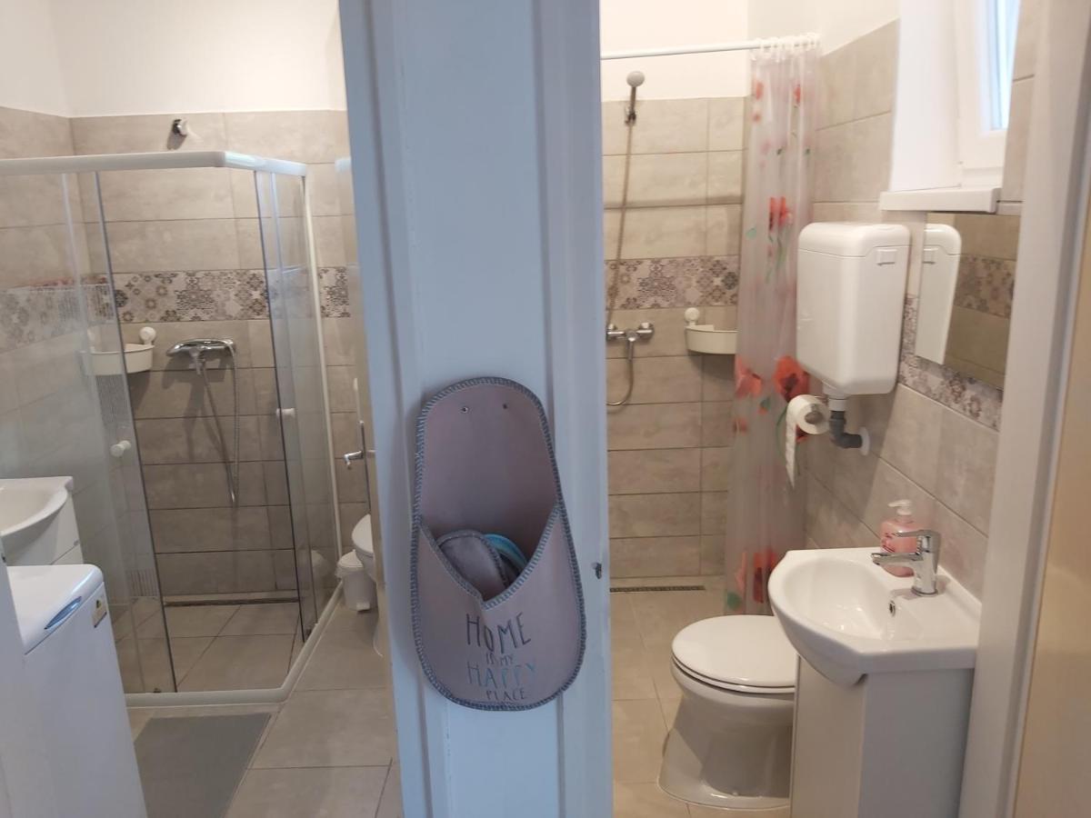 Nagyiek Haza / Granny'S House Apartment Esztergom Luaran gambar